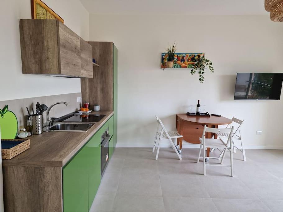 Olivella21 Vesuvio Apartment Naples Luaran gambar