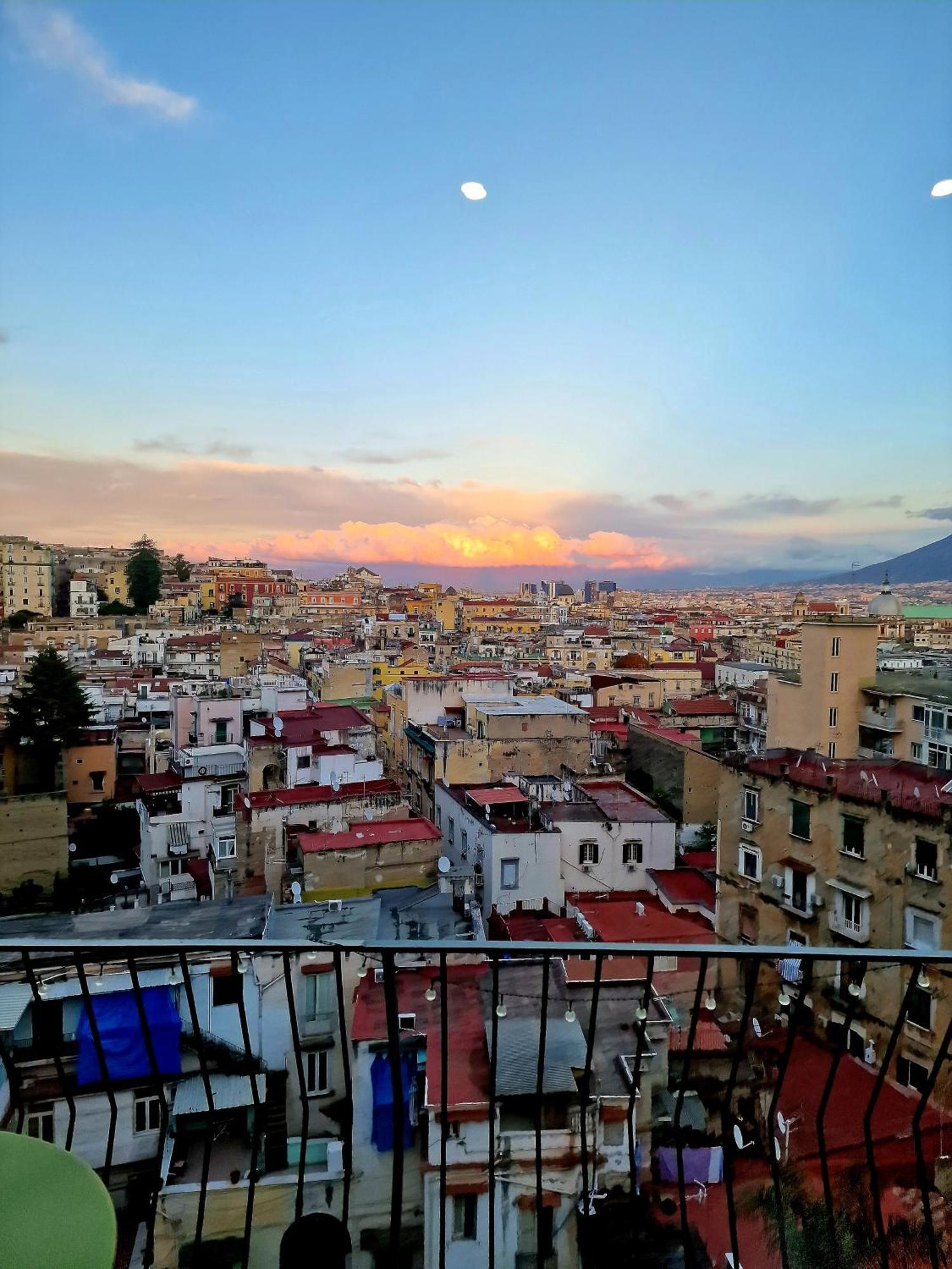 Olivella21 Vesuvio Apartment Naples Luaran gambar